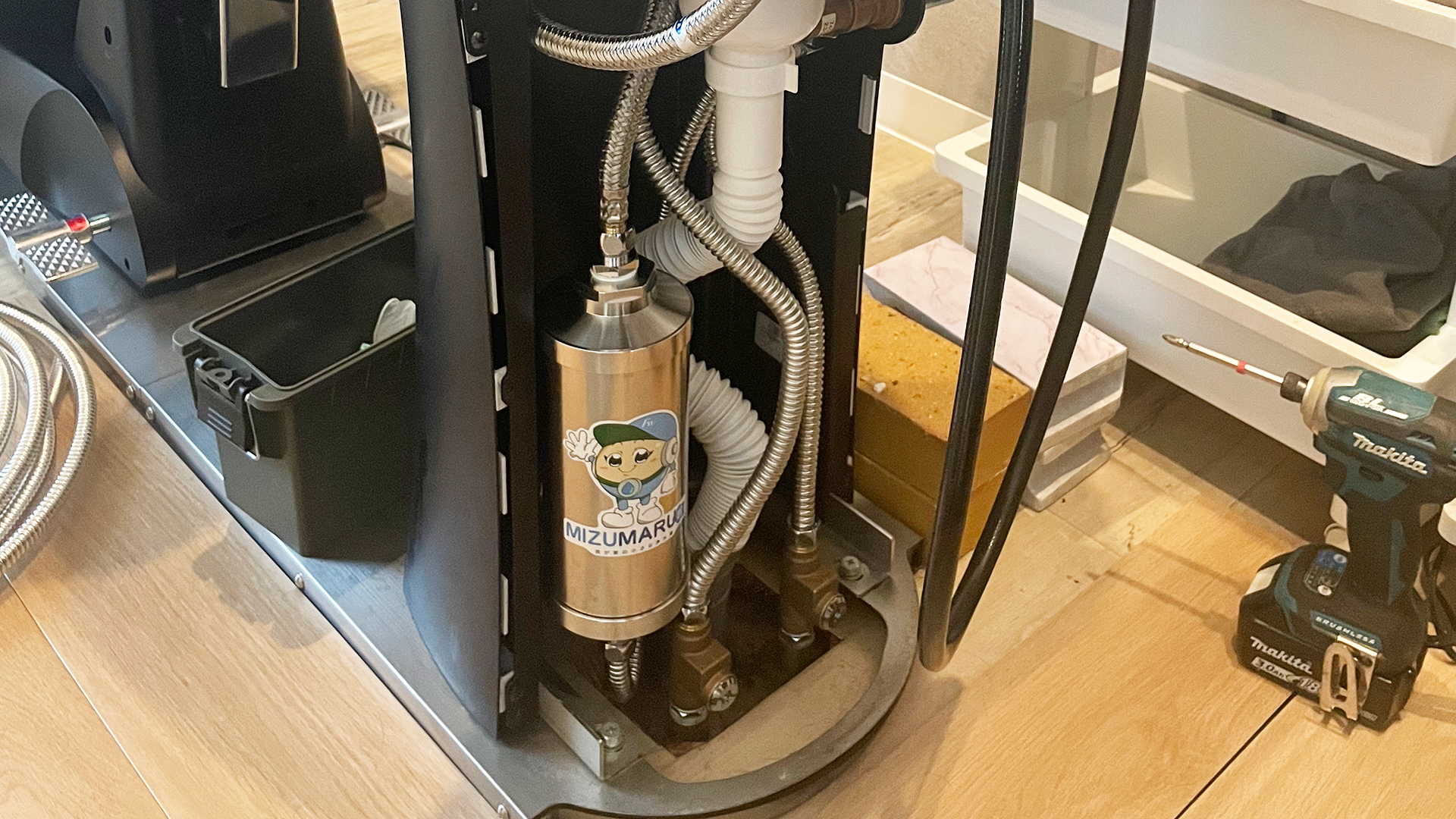 美容室のシャンプー台に設置